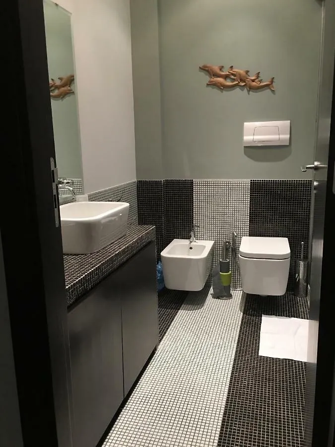 Two Sisters Suites Naples Italy